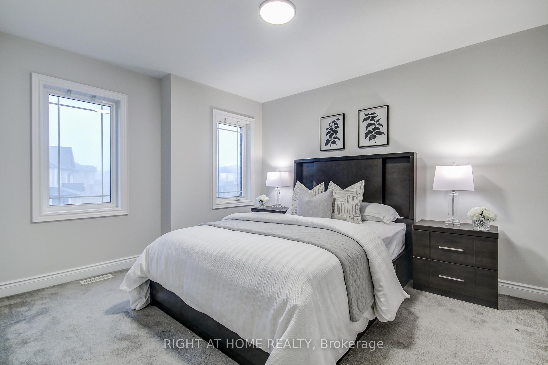 Photo 24 of 90 Pagebrook Crescent, Hamilton, Stoney Creek Mountain — HOMEH