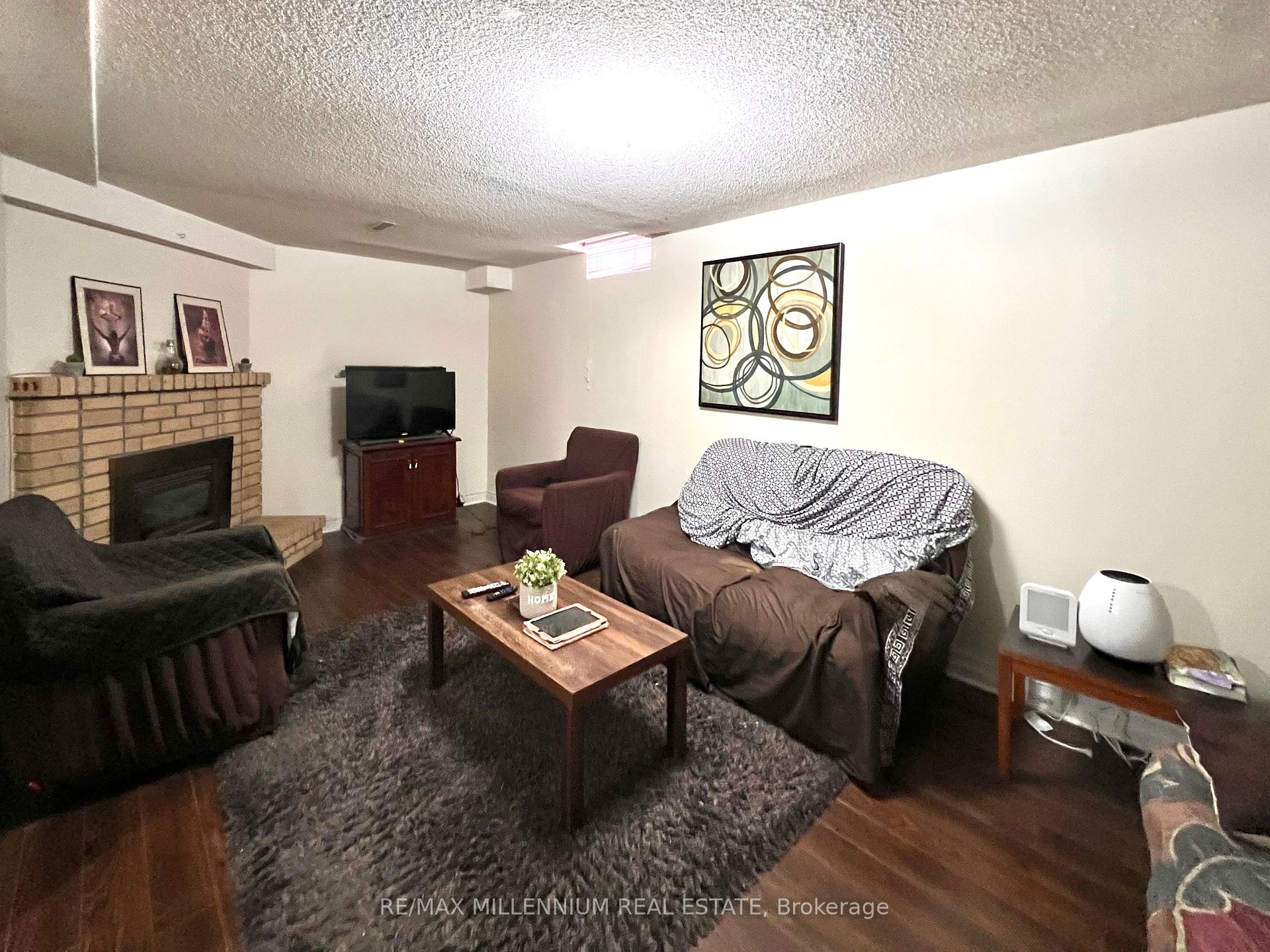 Photo 70 of 202 Conestoga Drive, Brampton, Heart Lake West — HOMEH