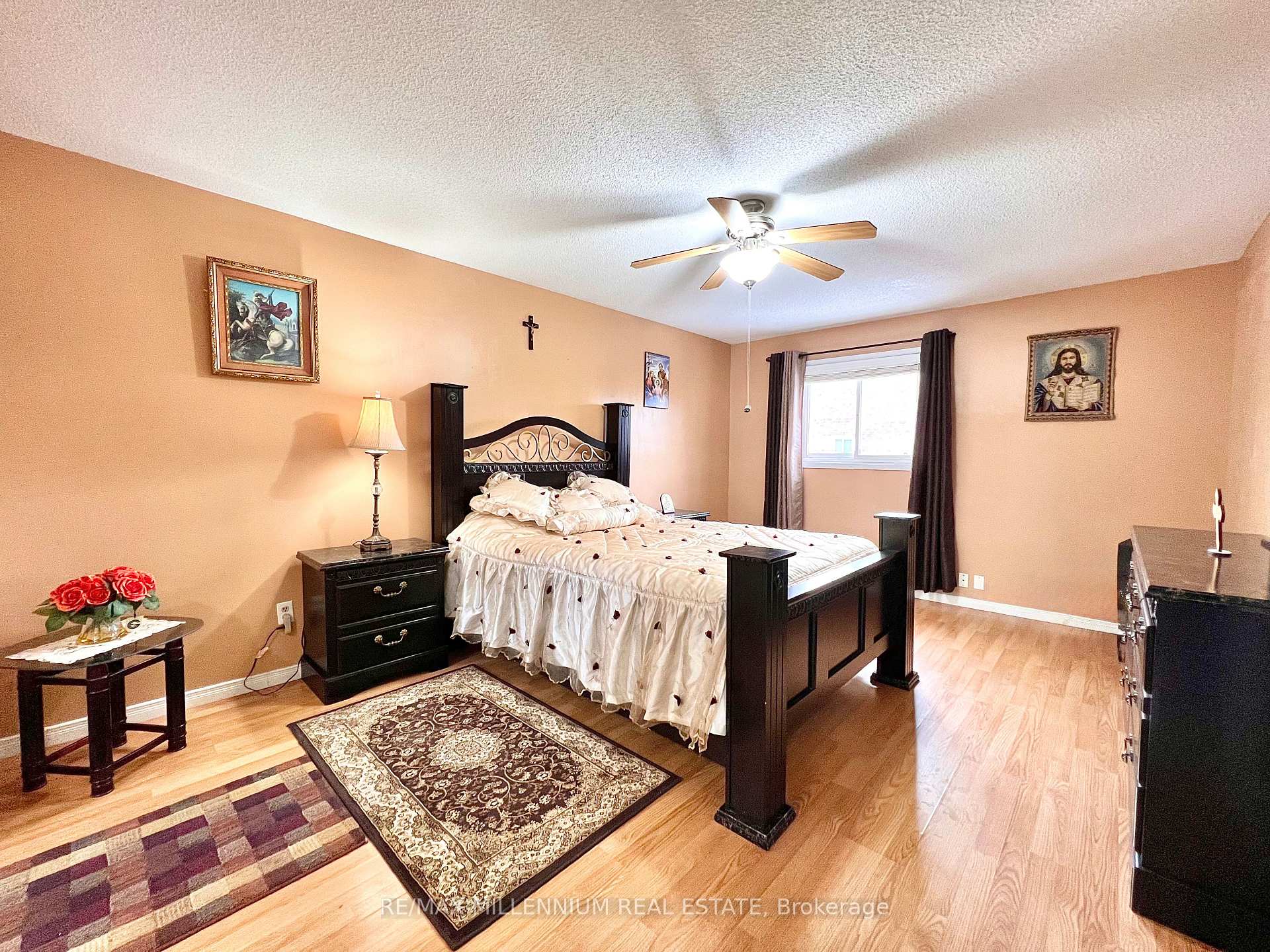 Photo 17 of 202 Conestoga Drive, Brampton, Heart Lake West — HOMEH