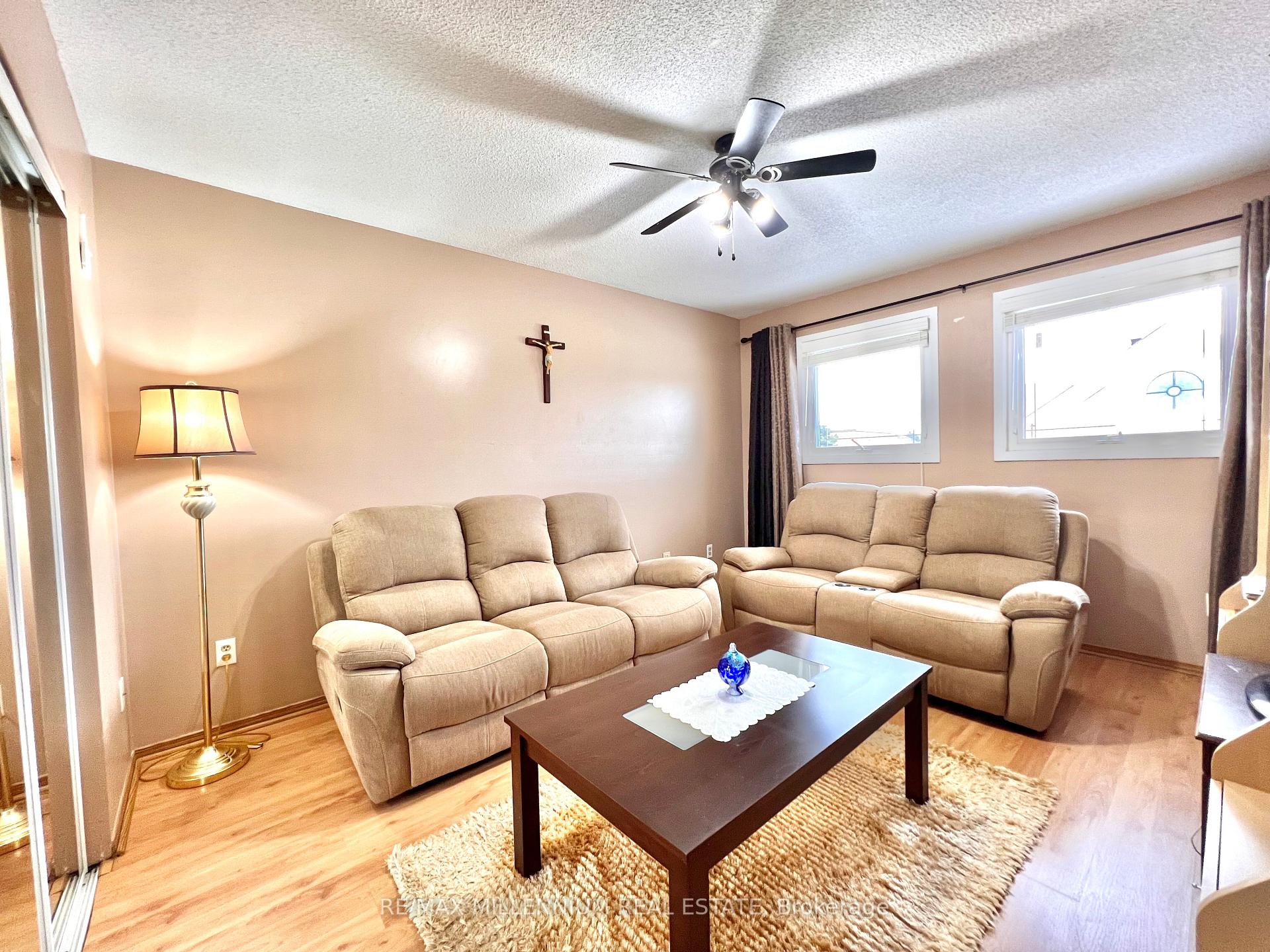 Photo 44 of 202 Conestoga Drive, Brampton, Heart Lake West — HOMEH