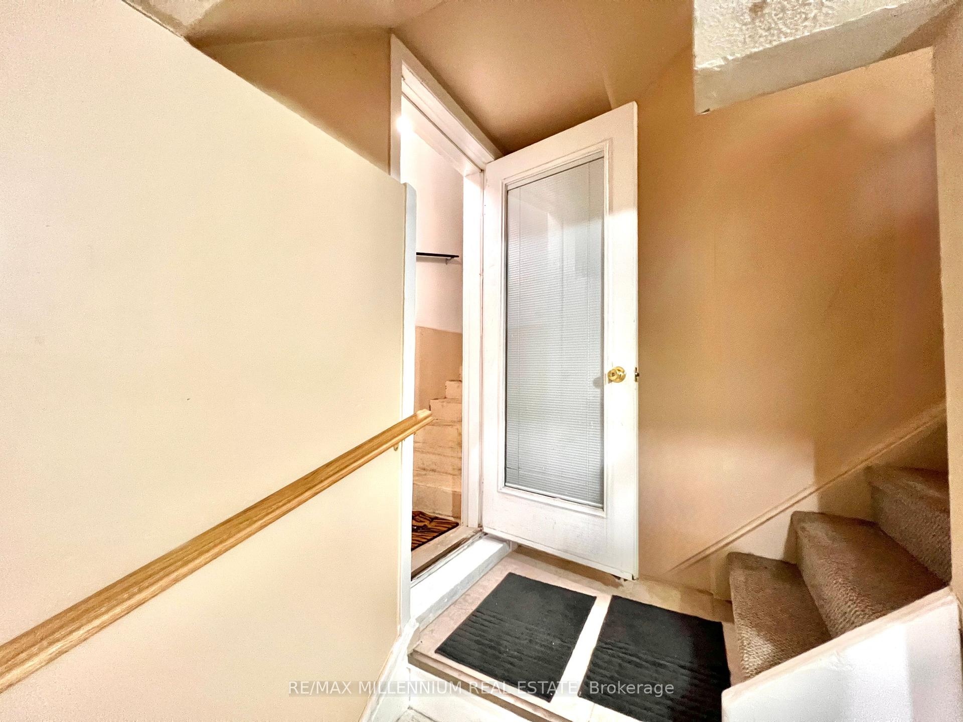 Photo 55 of 202 Conestoga Drive, Brampton, Heart Lake West — HOMEH