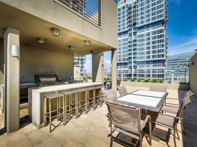 Photo 15 of Unit 405, 21 Nelson Street, Toronto, Waterfront Communities — HOMEH