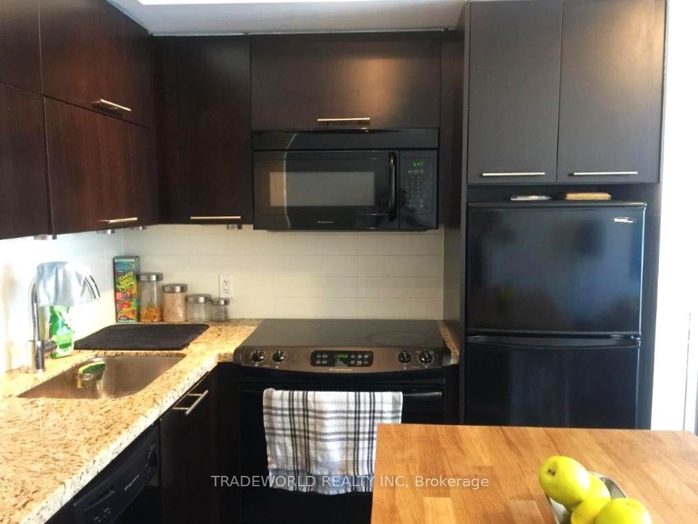 Photo 22 of Unit 405, 21 Nelson Street, Toronto, Waterfront Communities — HOMEH