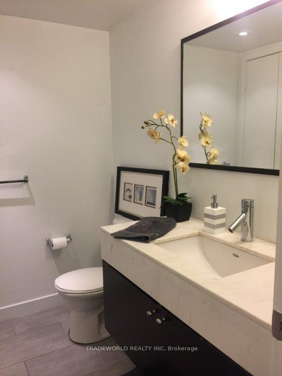 Photo 25 of Unit 405, 21 Nelson Street, Toronto, Waterfront Communities — HOMEH