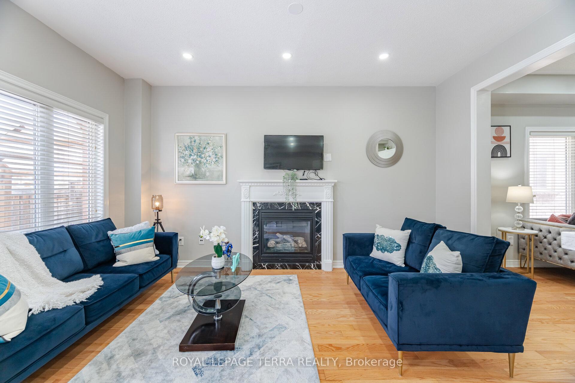 Photo 10 of 15 Versailles Crescent, Brampton, Bram East — HOMEH