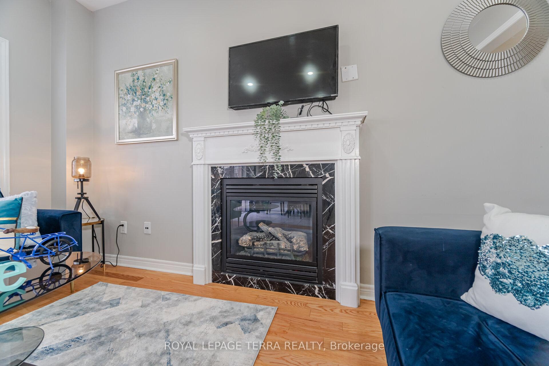 Photo 11 of 15 Versailles Crescent, Brampton, Bram East — HOMEH