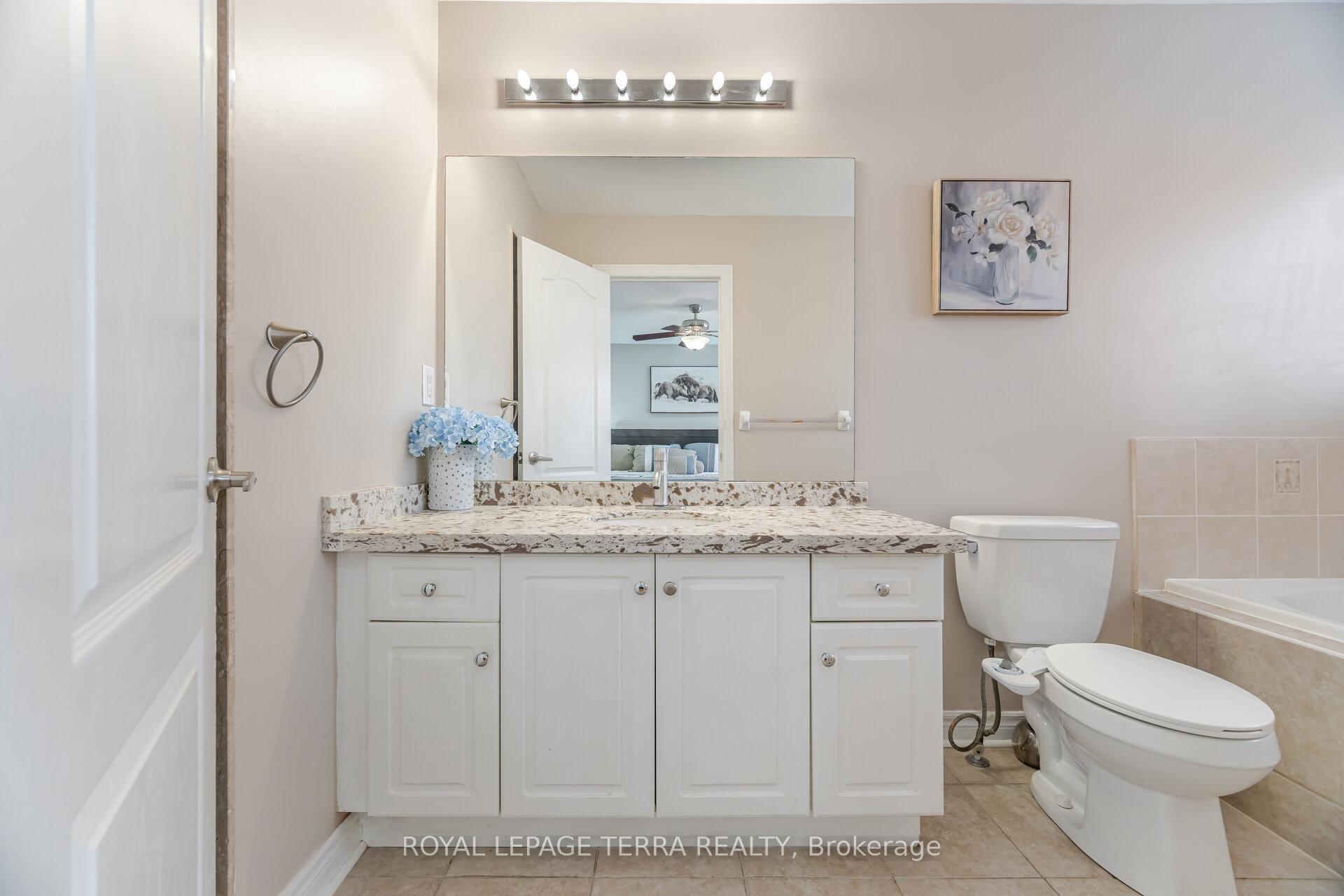 Photo 25 of 15 Versailles Crescent, Brampton, Bram East — HOMEH