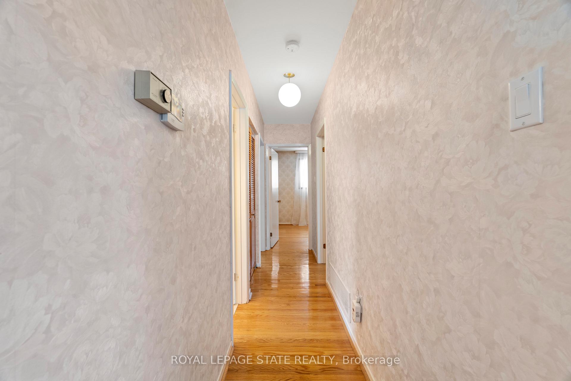 Photo 20 of 5 Bromley Crescent, Brampton, Avondale — HOMEH