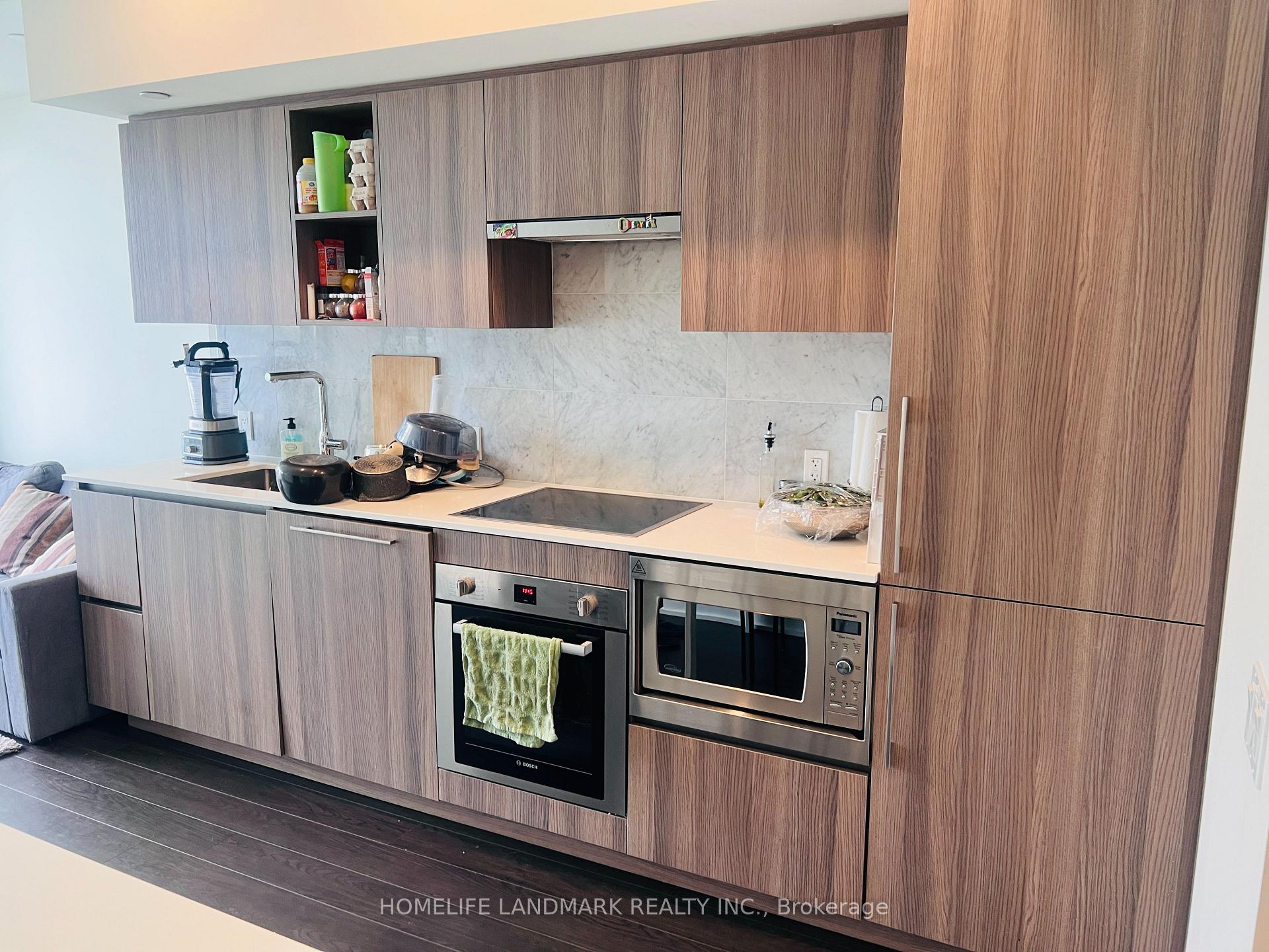Photo 6 of Unit 4505, 17 Bathurst Street, Toronto, Waterfront Communities — HOMEH