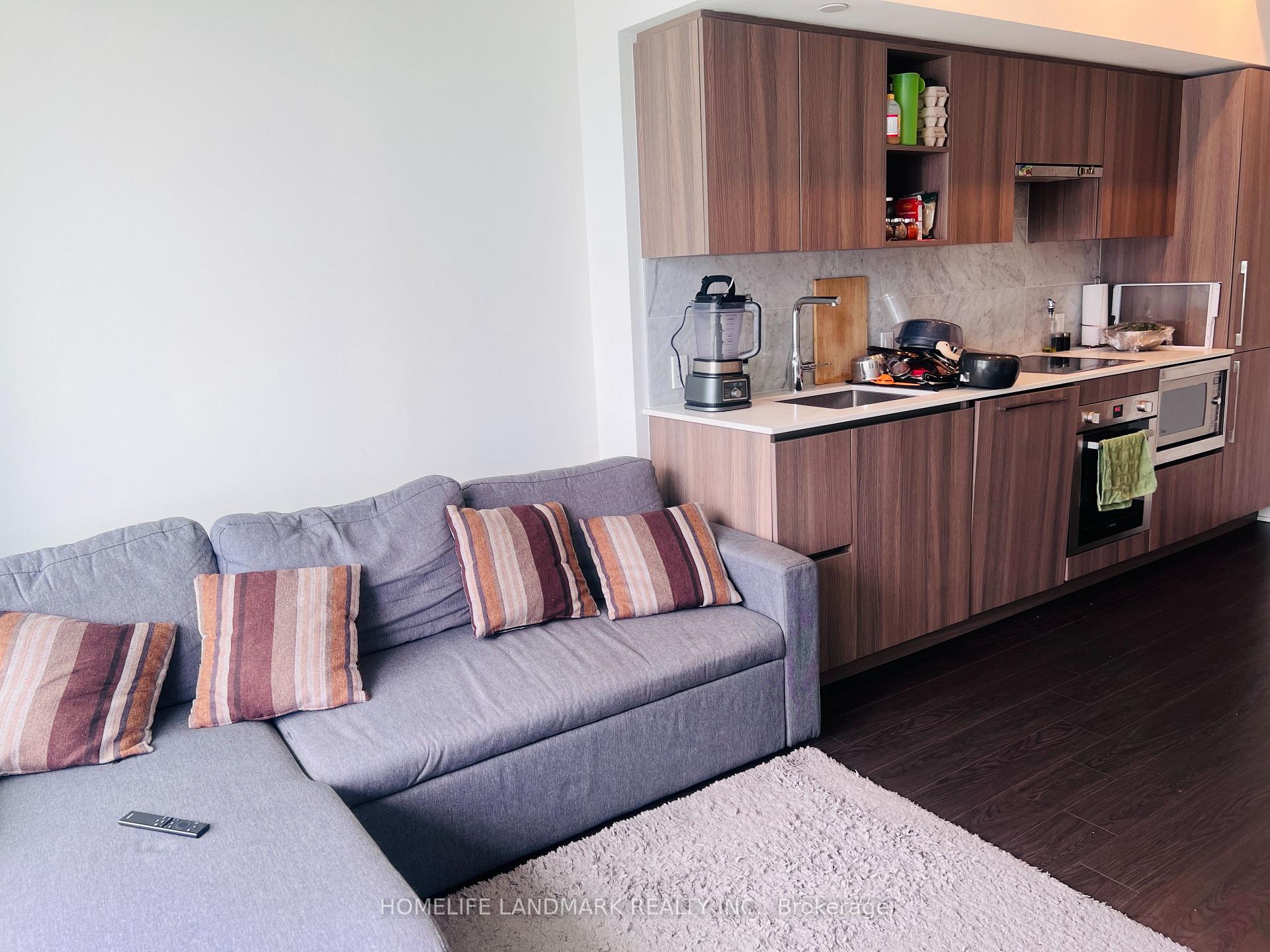 Photo 8 of Unit 4505, 17 Bathurst Street, Toronto, Waterfront Communities — HOMEH
