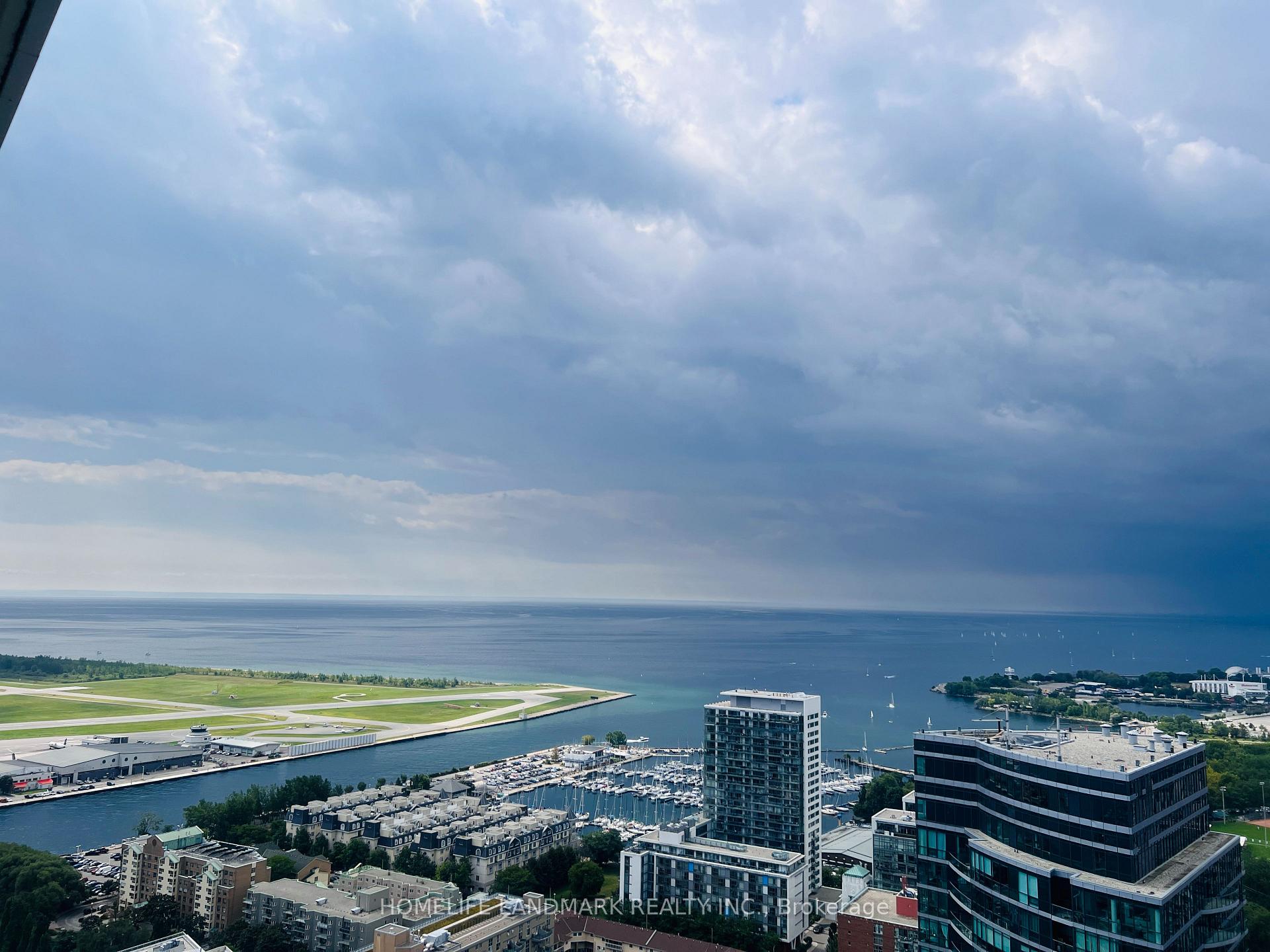 Photo 15 of Unit 4505, 17 Bathurst Street, Toronto, Waterfront Communities — HOMEH