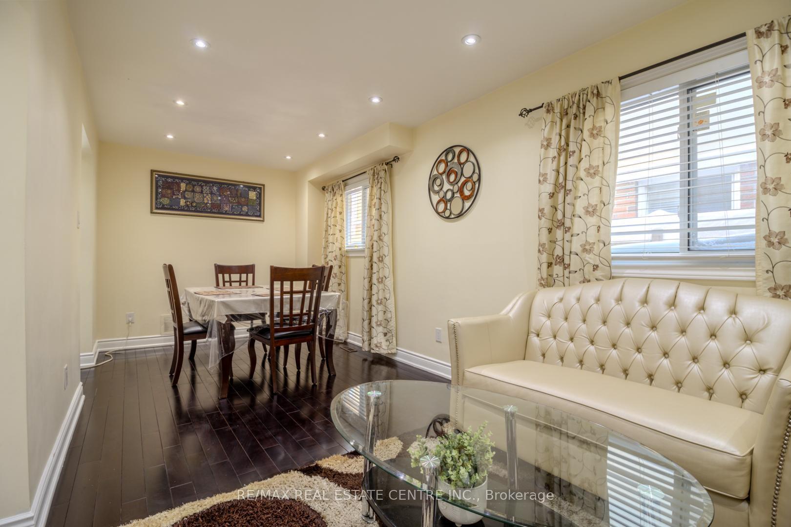 Photo 9 of 93 Meadowlark Drive, Brampton, Fletcher's Creek South — HOMEH