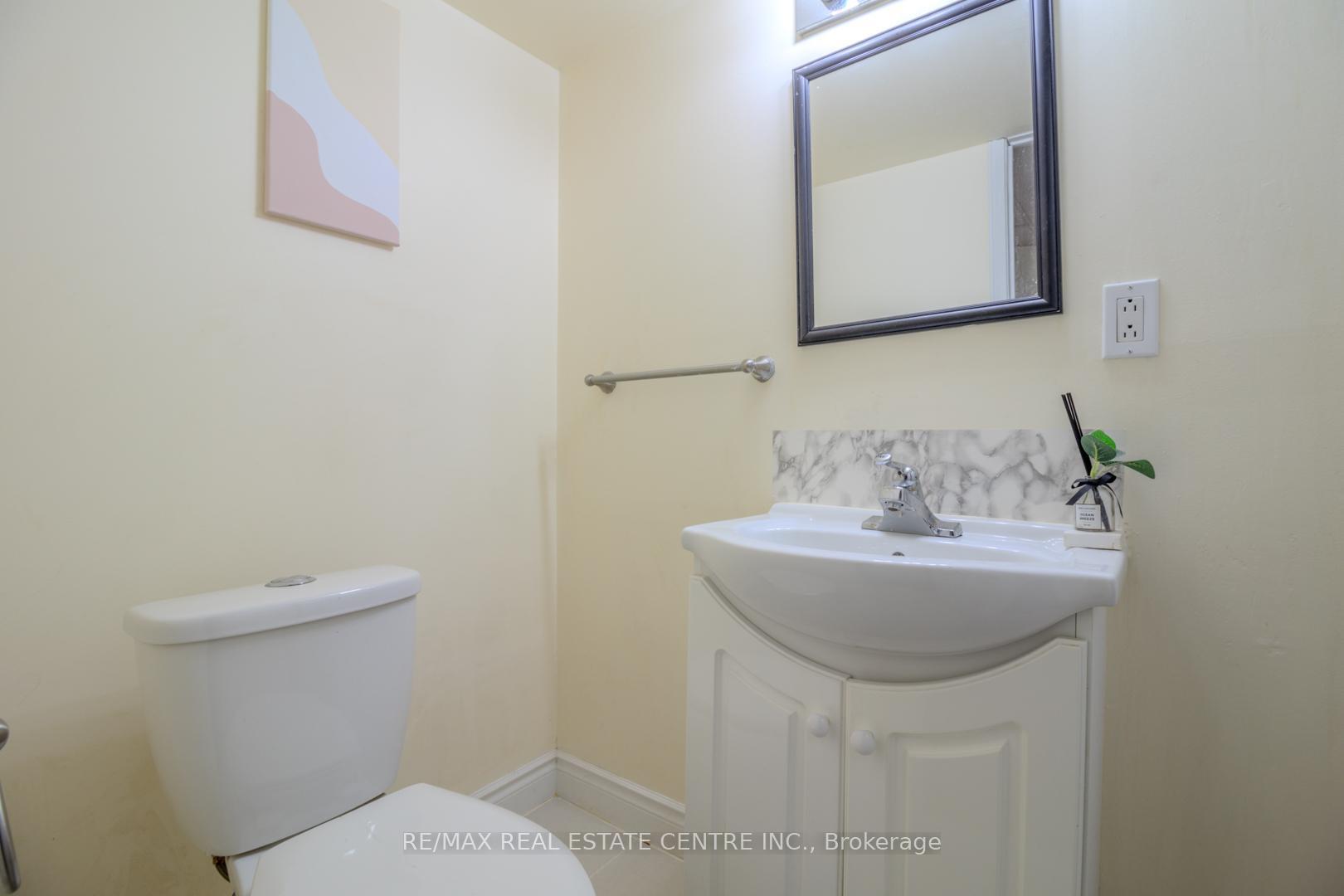 Photo 20 of 93 Meadowlark Drive, Brampton, Fletcher's Creek South — HOMEH