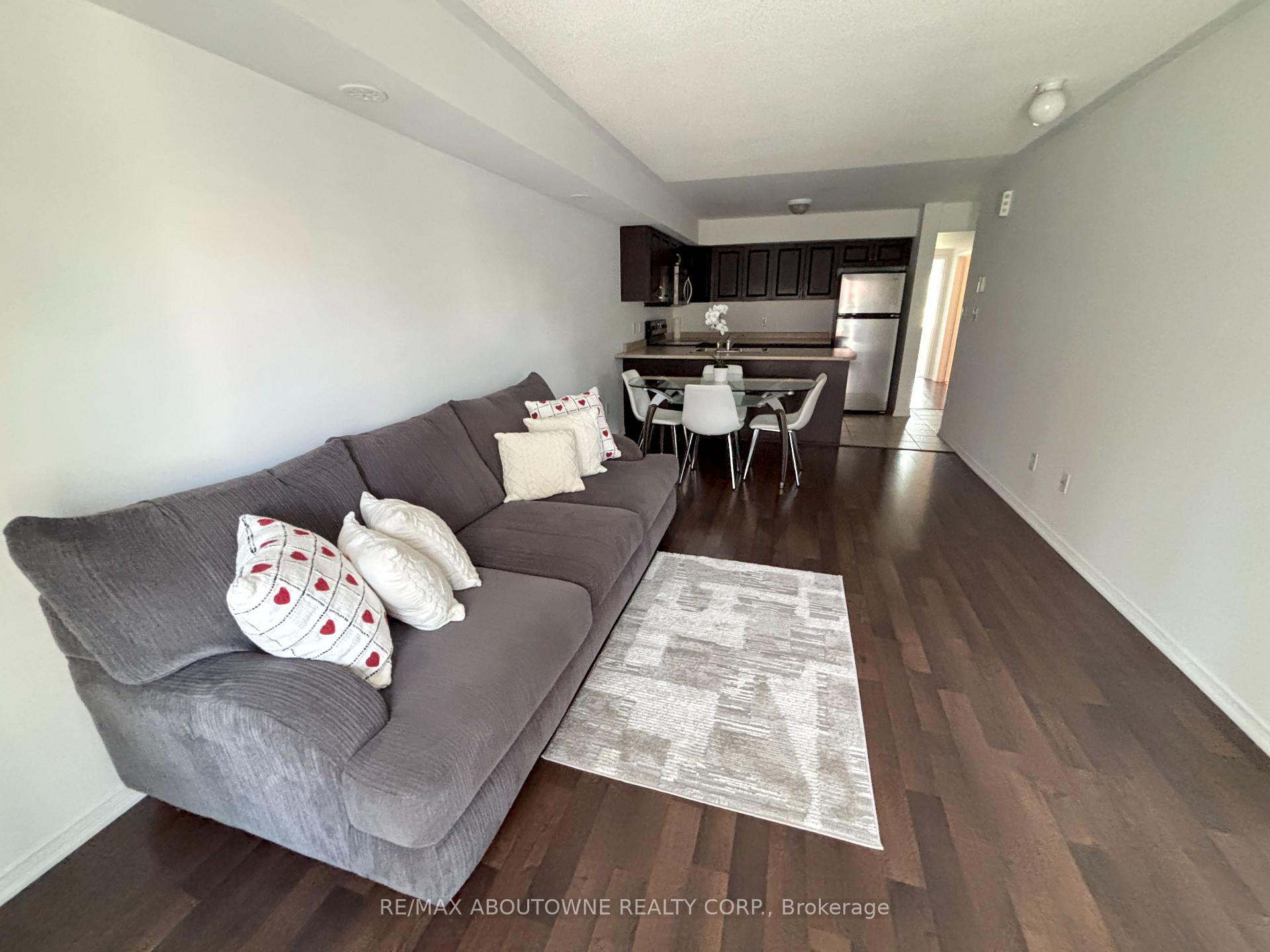 Photo 29 of Unit 12, 35 Hays Boulevard, Oakville, River Oaks — HOMEH