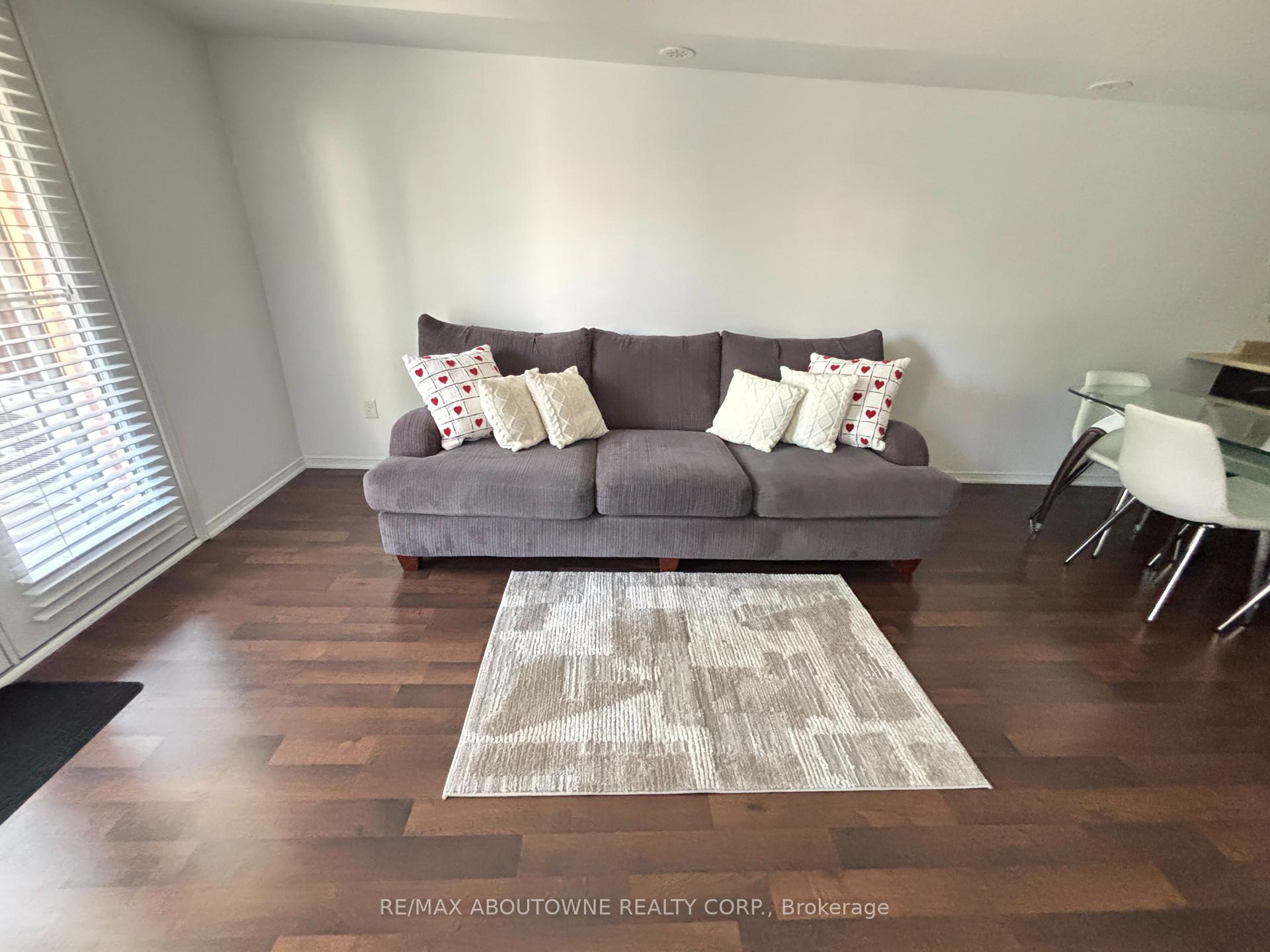 Photo 9 of Unit 12, 35 Hays Boulevard, Oakville, River Oaks — HOMEH