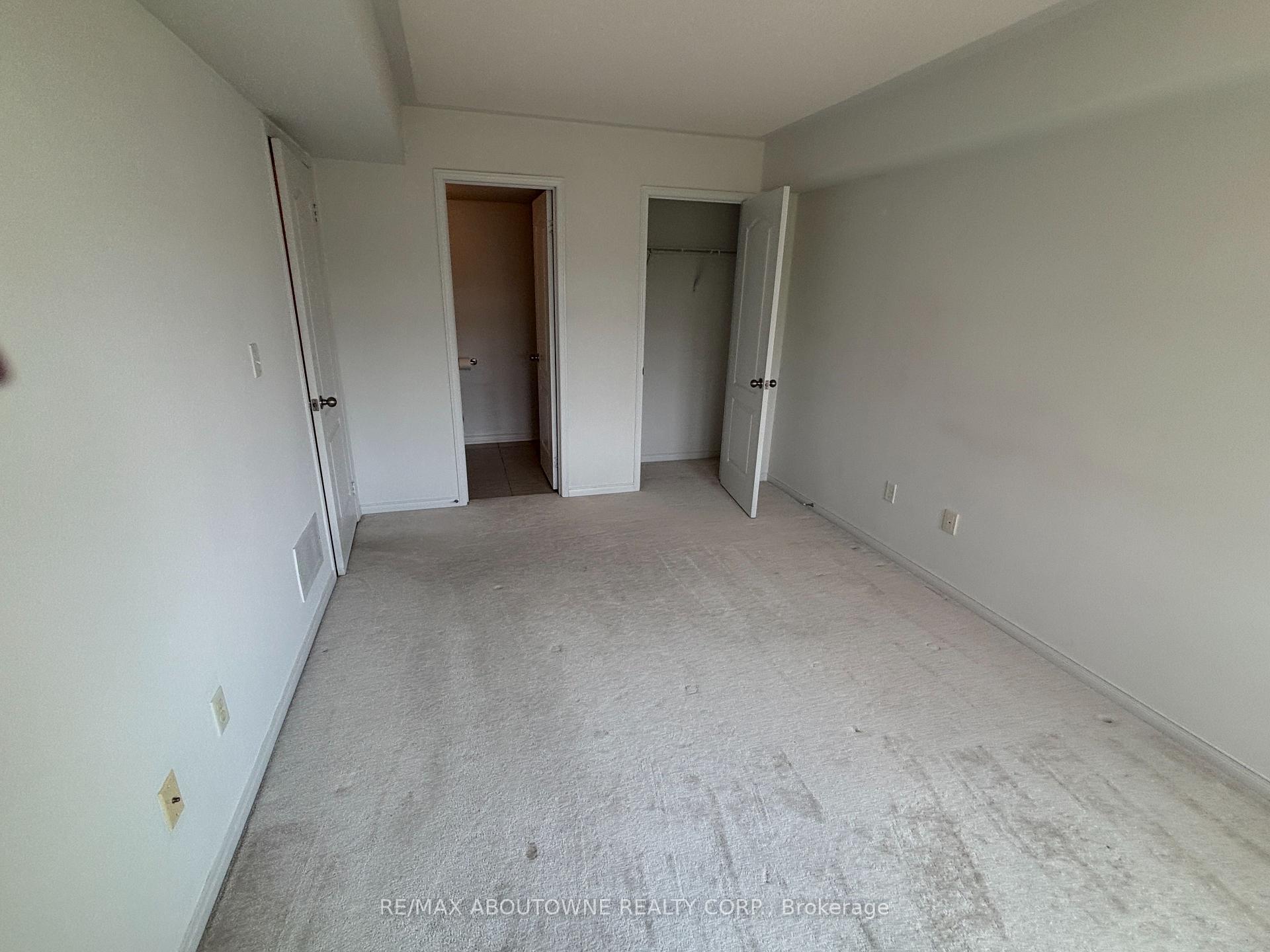 Photo 22 of Unit 12, 35 Hays Boulevard, Oakville, River Oaks — HOMEH