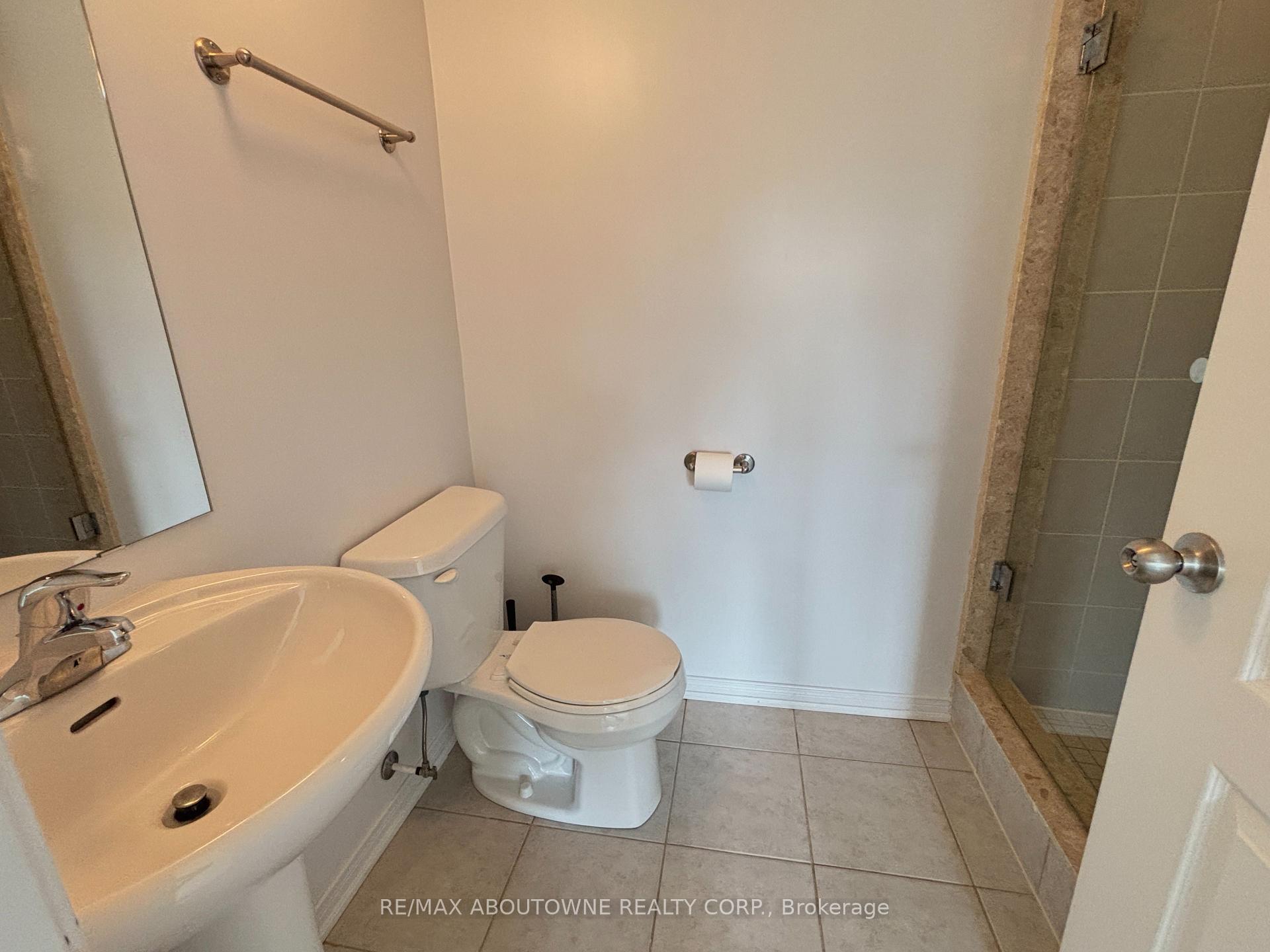 Photo 23 of Unit 12, 35 Hays Boulevard, Oakville, River Oaks — HOMEH