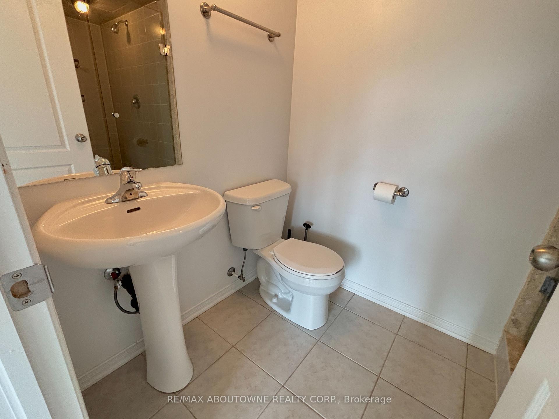 Photo 31 of Unit 12, 35 Hays Boulevard, Oakville, River Oaks — HOMEH