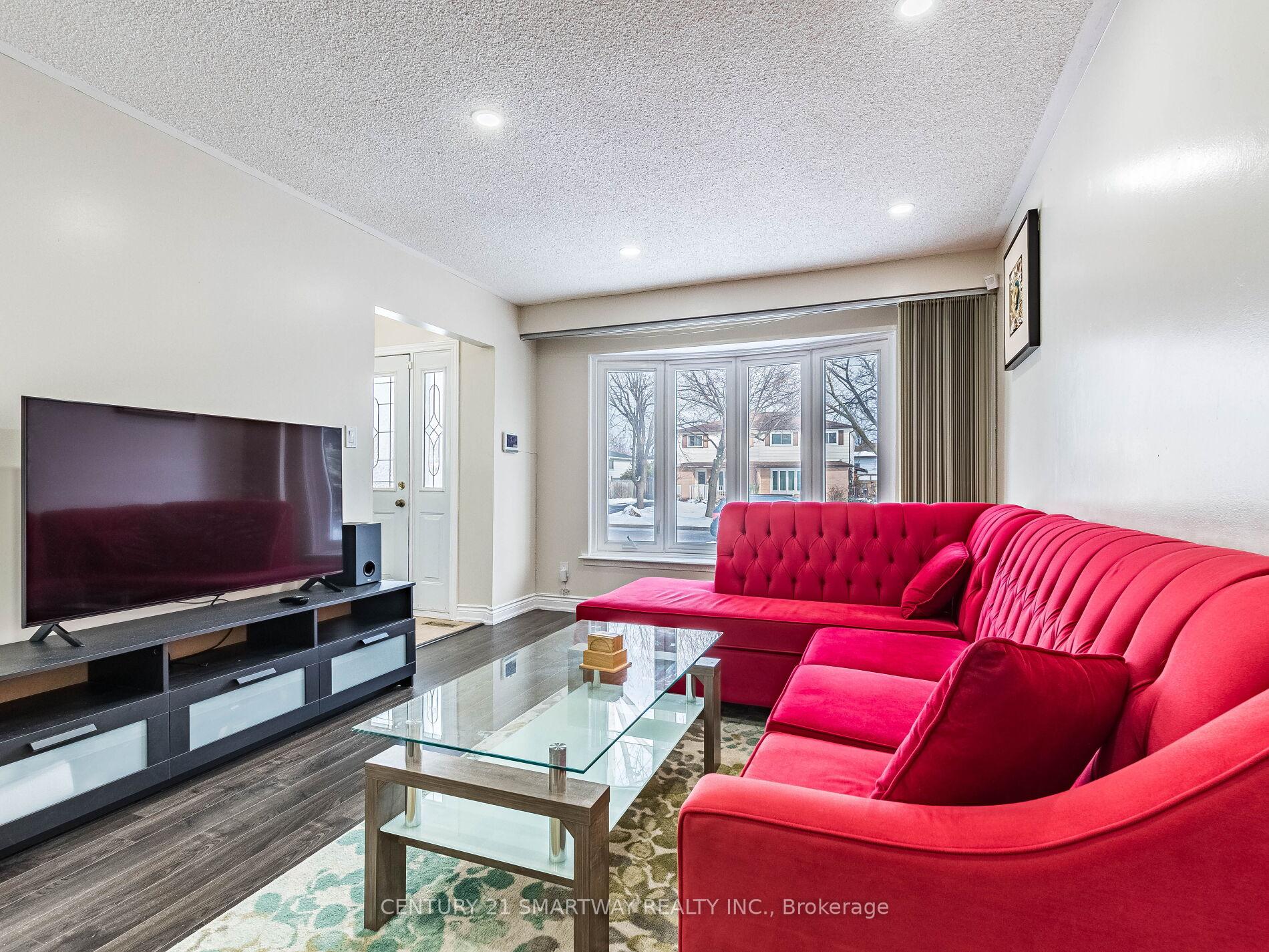 Photo 15 of 82 Greenmount Road, Brampton, Northgate — HOMEH