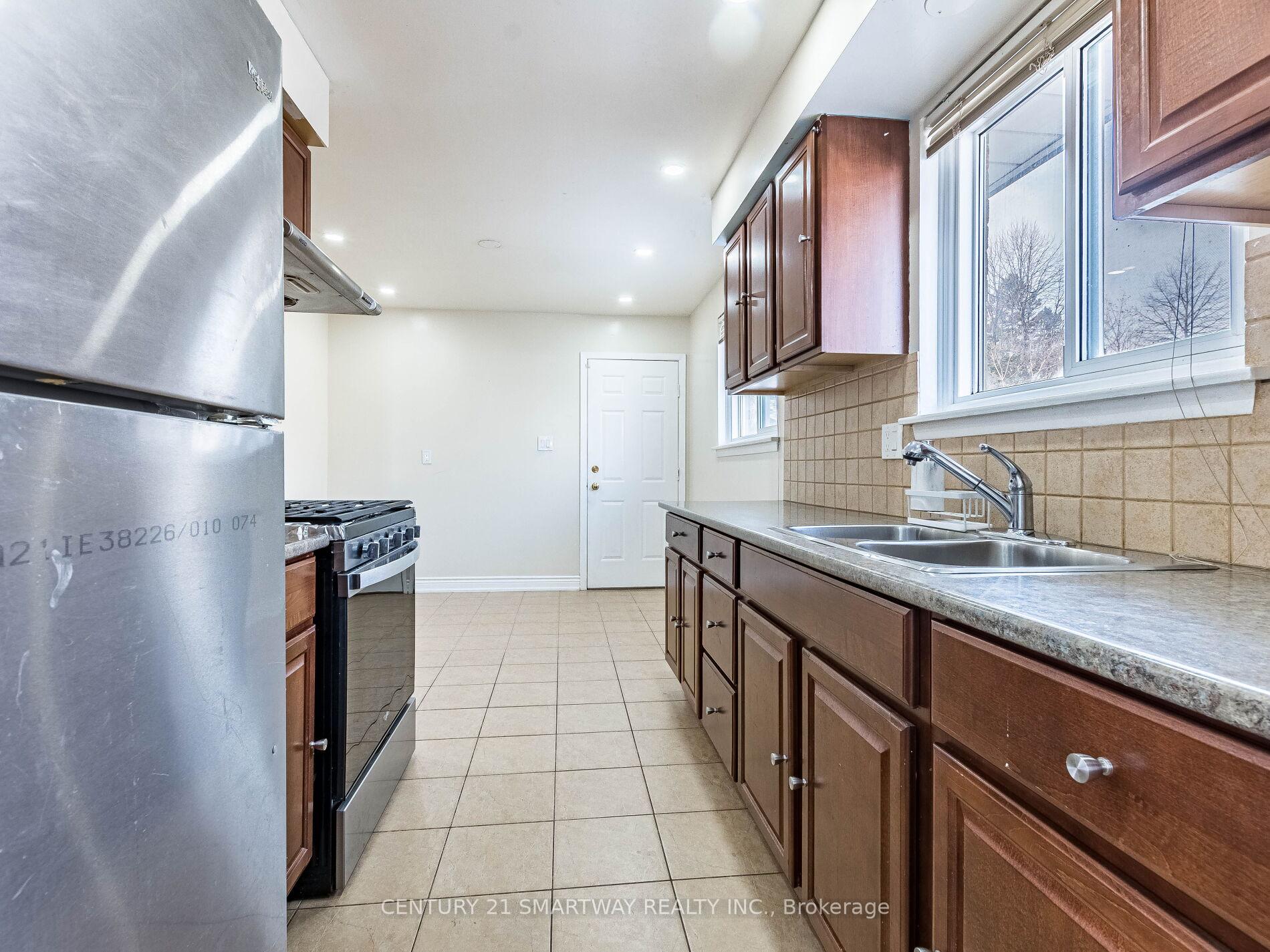 Photo 20 of 82 Greenmount Road, Brampton, Northgate — HOMEH