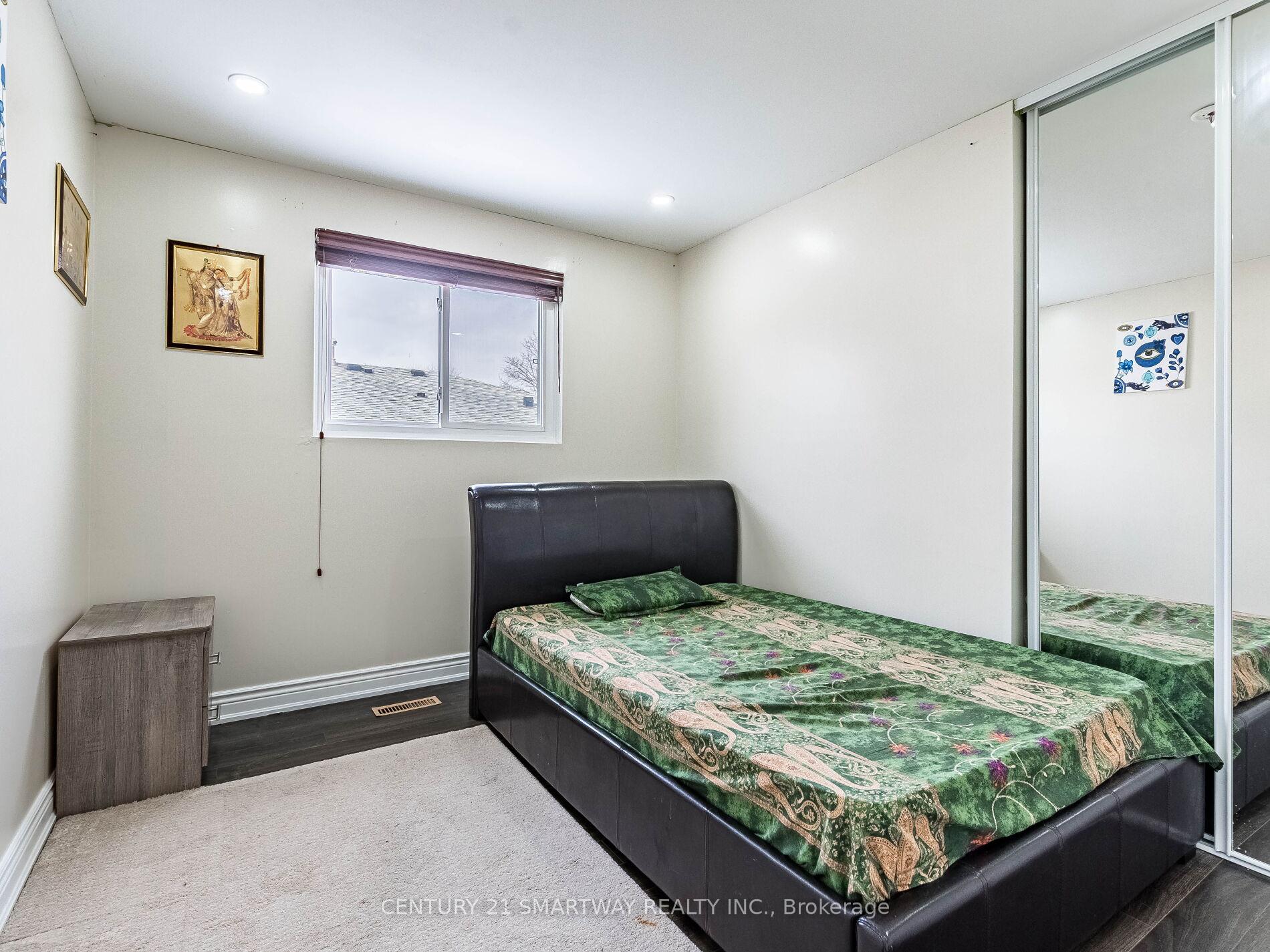 Photo 28 of 82 Greenmount Road, Brampton, Northgate — HOMEH