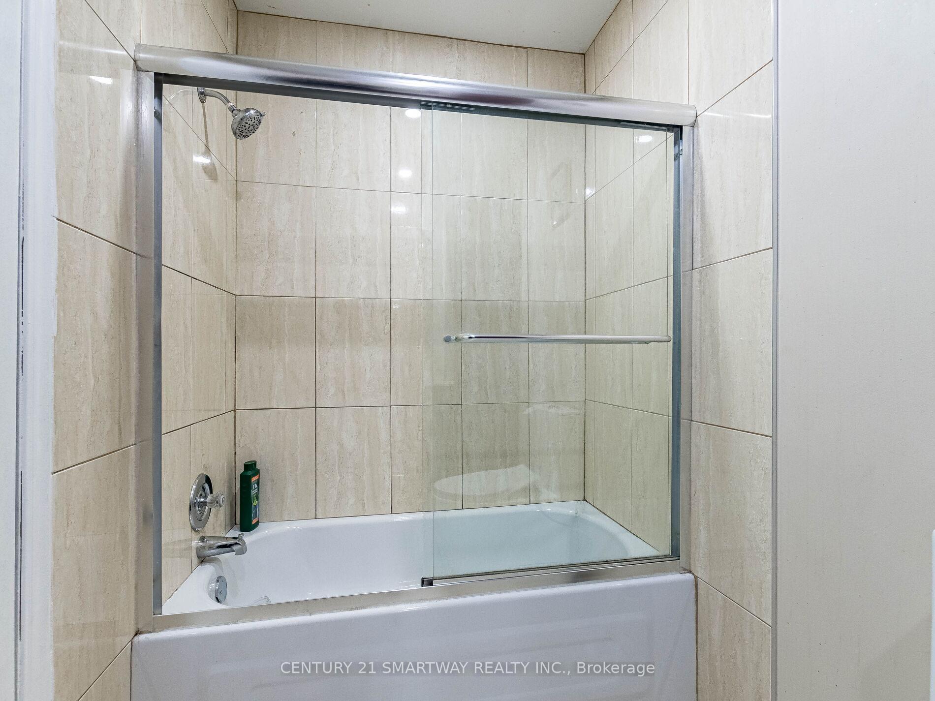 Photo 32 of 82 Greenmount Road, Brampton, Northgate — HOMEH