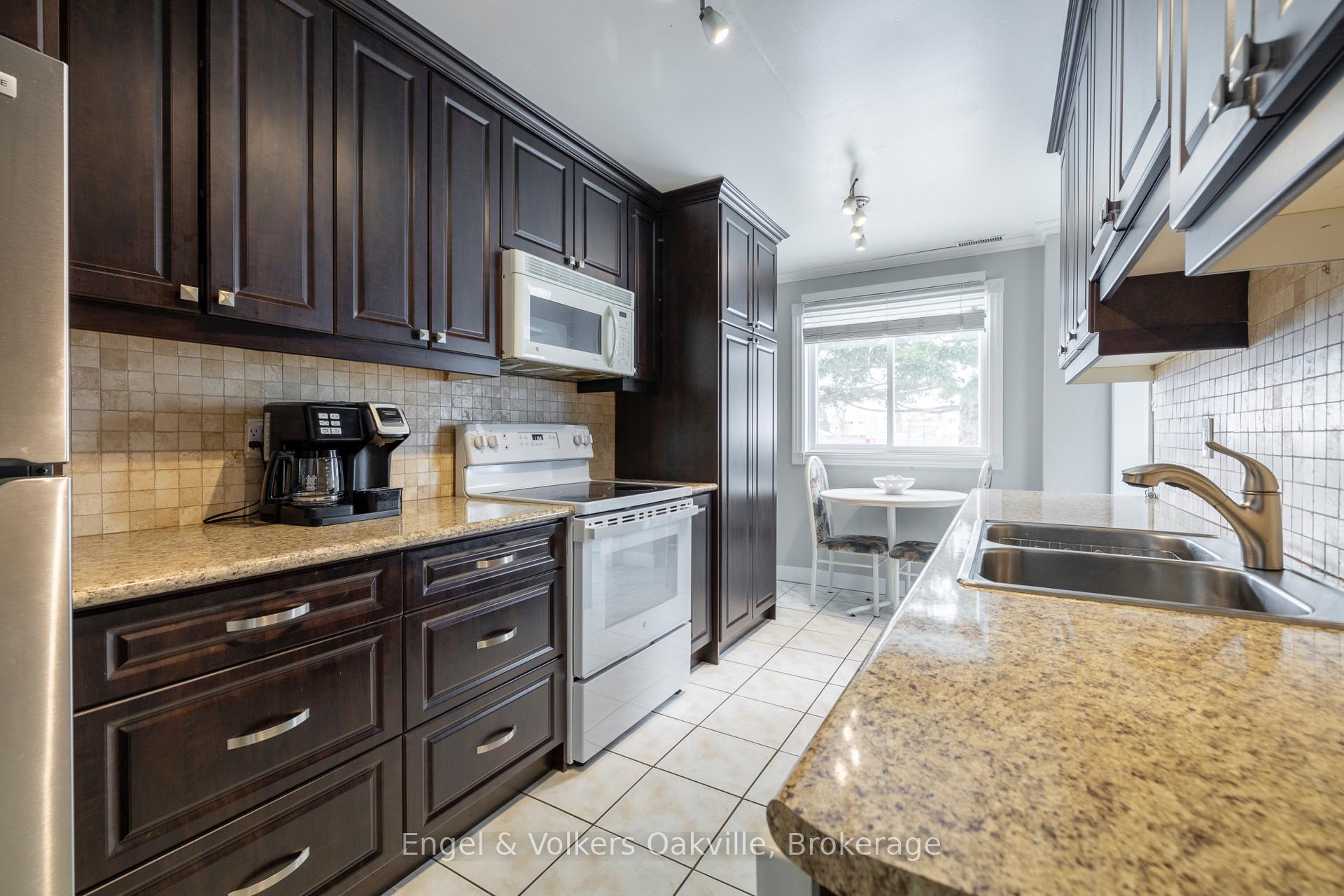Photo 12 of 1 Geraldine Court, Brampton, Northgate — HOMEH