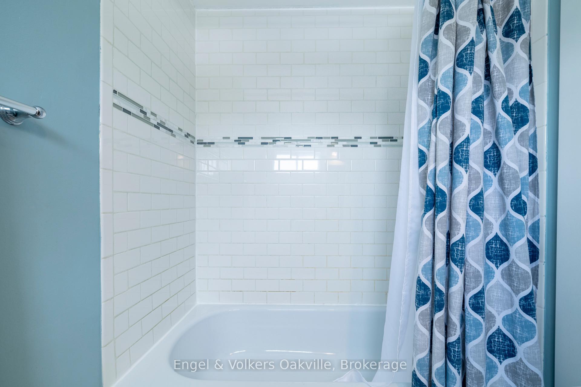Photo 17 of 1 Geraldine Court, Brampton, Northgate — HOMEH