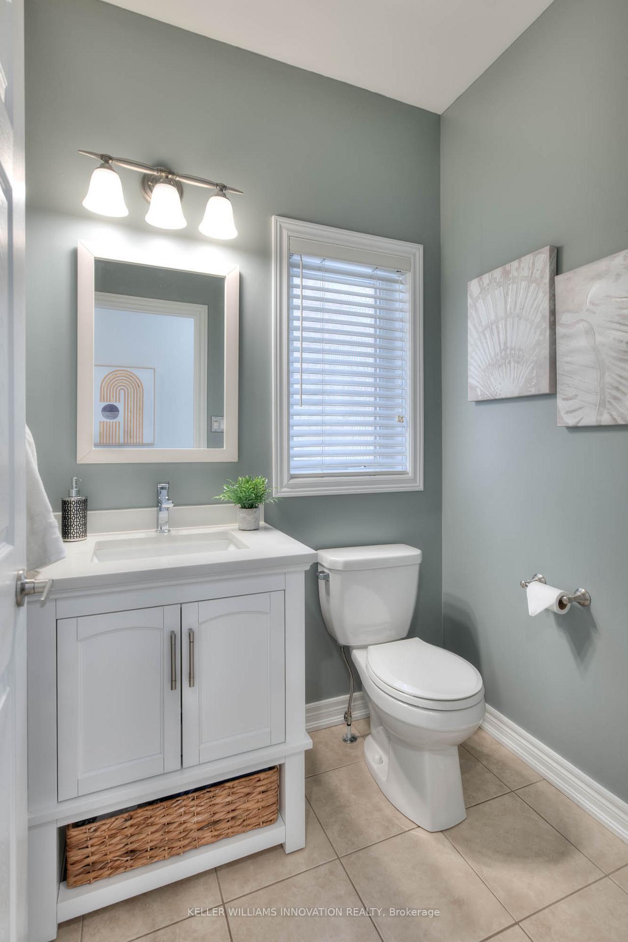 Photo 8 of 11 Ballyhaise Crescent, Brampton, Credit Valley — HOMEH