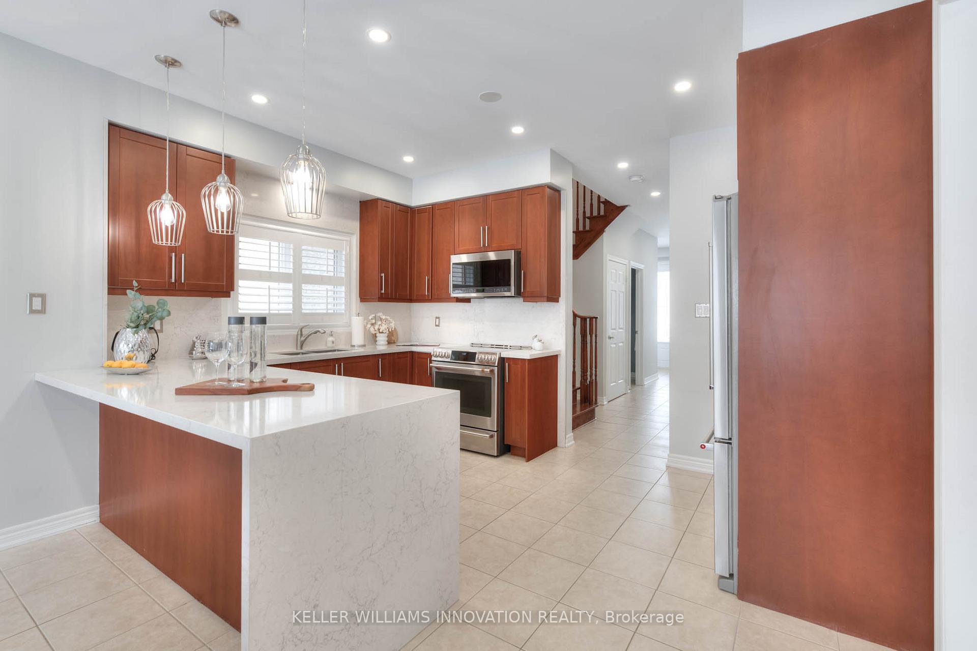 Photo 10 of 11 Ballyhaise Crescent, Brampton, Credit Valley — HOMEH