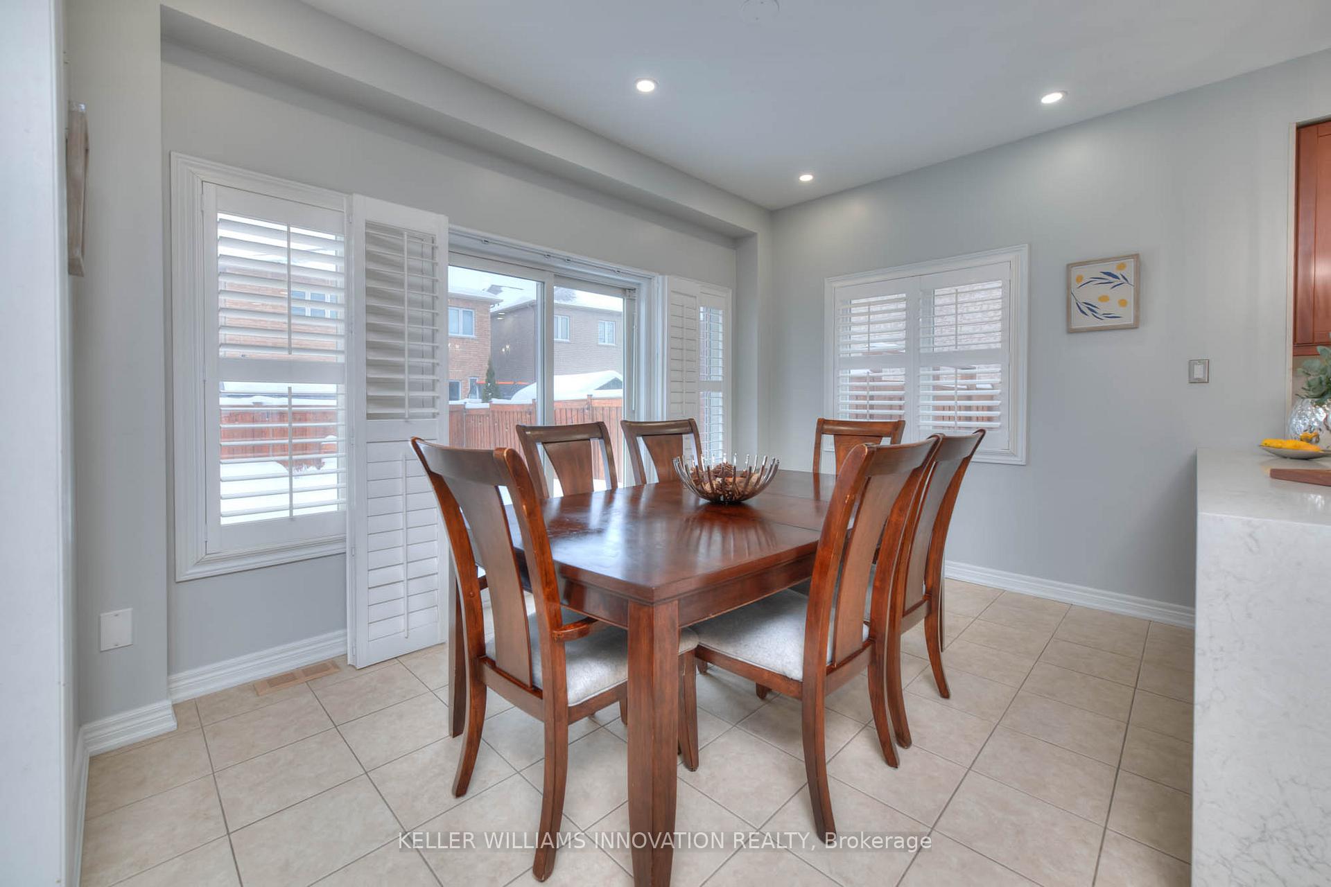 Photo 15 of 11 Ballyhaise Crescent, Brampton, Credit Valley — HOMEH