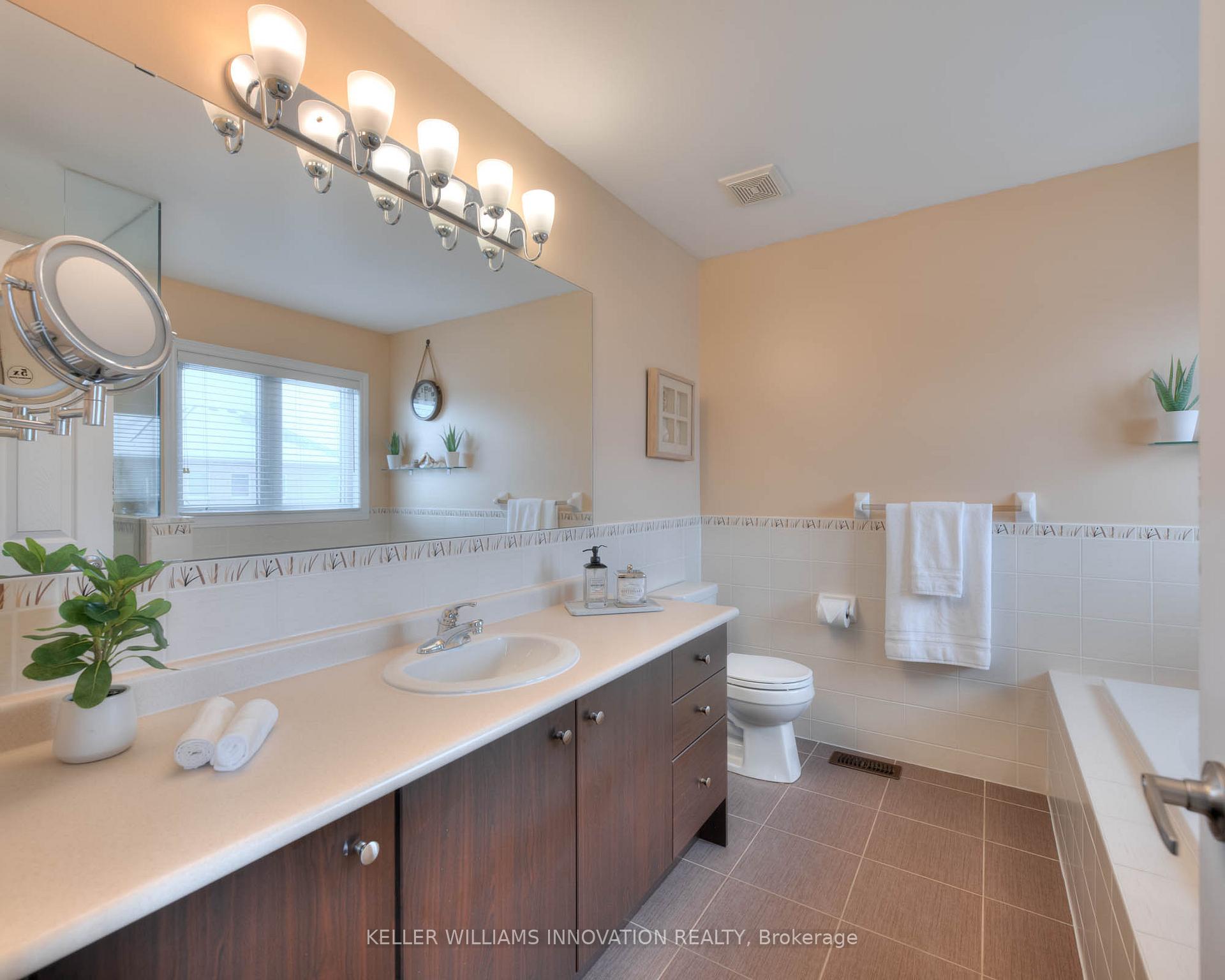 Photo 26 of 11 Ballyhaise Crescent, Brampton, Credit Valley — HOMEH
