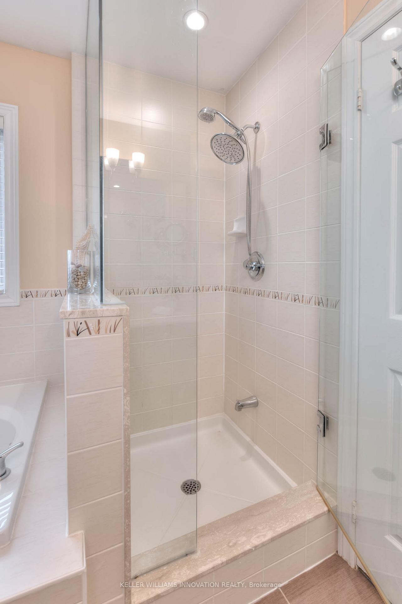 Photo 28 of 11 Ballyhaise Crescent, Brampton, Credit Valley — HOMEH