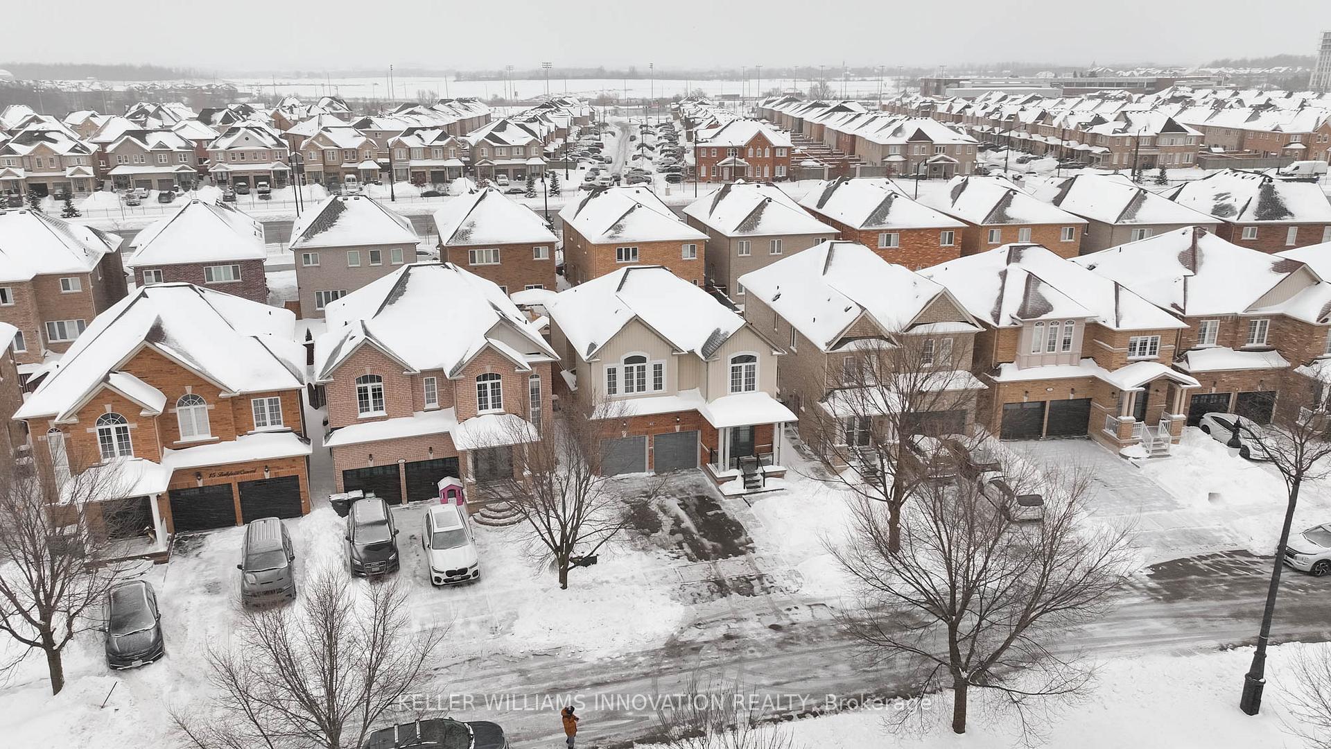 Photo 45 of 11 Ballyhaise Crescent, Brampton, Credit Valley — HOMEH