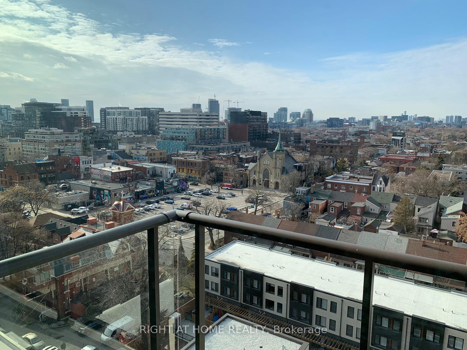Photo 5 of Unit 1101, 80 Vanauley Street, Toronto, Kensington-Chinatown — HOMEH