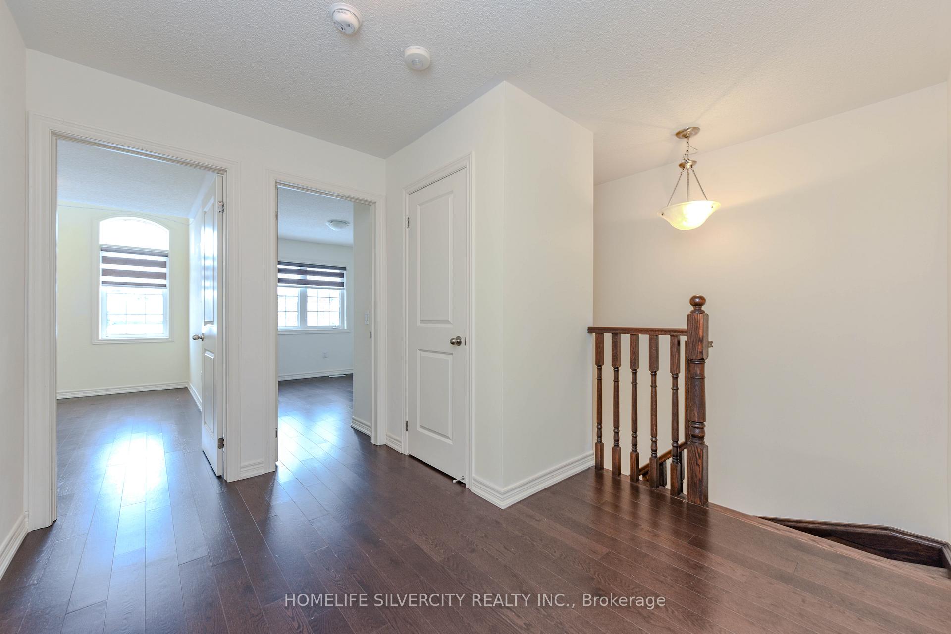 Photo 19 of 22 Dale Meadows Road, Brampton, Northwest Brampton — HOMEH