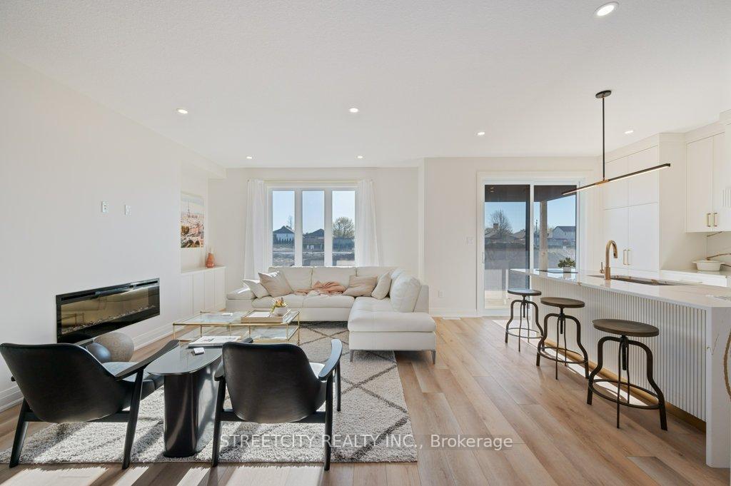 Photo 2 of 49 Lucas Road, St. Thomas — HOMEH