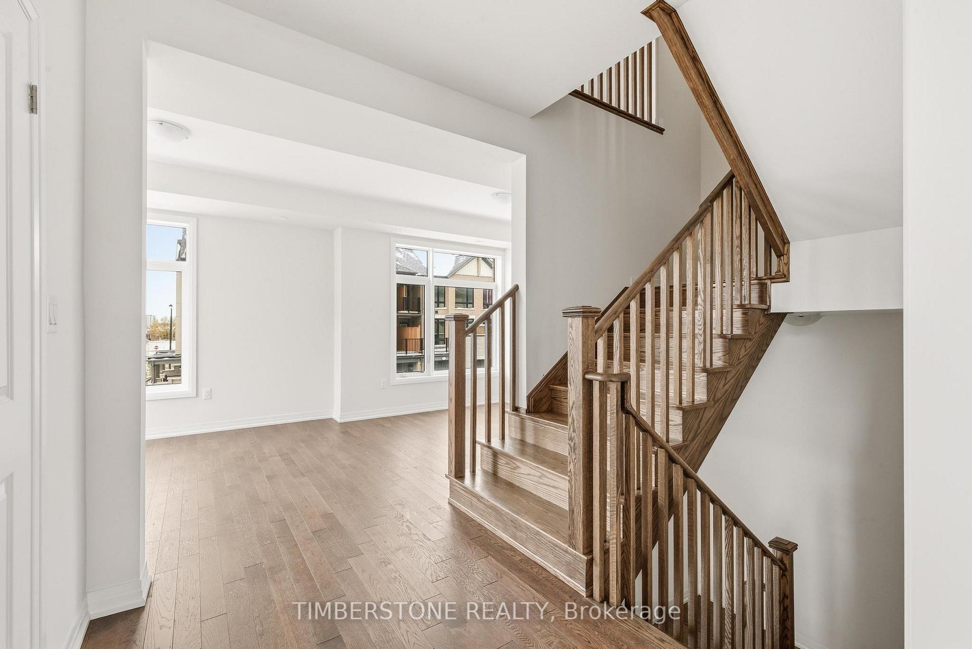 Photo 17 of 3 Nelles Way, Brampton, Northwest Brampton — HOMEH