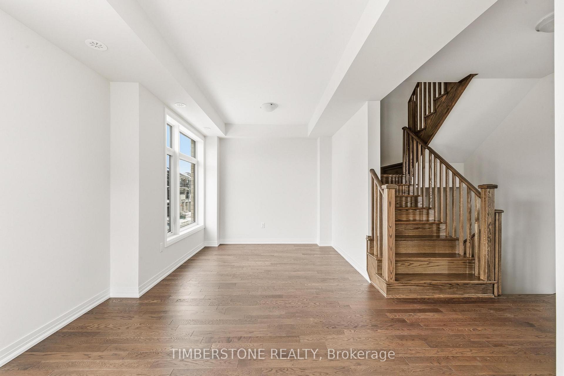 Photo 18 of 3 Nelles Way, Brampton, Northwest Brampton — HOMEH