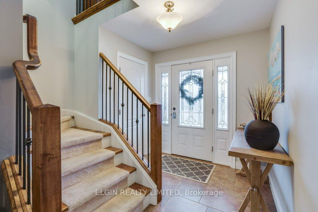 Photo 4 of 23 Hagerman Crescent, St. Thomas — HOMEH