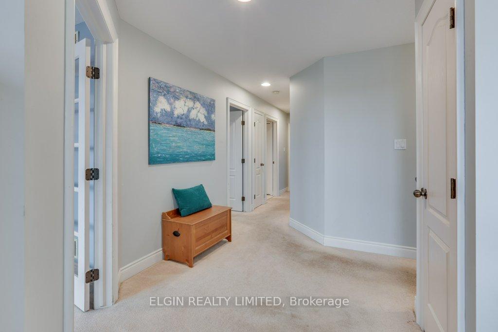 Photo 19 of 23 Hagerman Crescent, St. Thomas — HOMEH