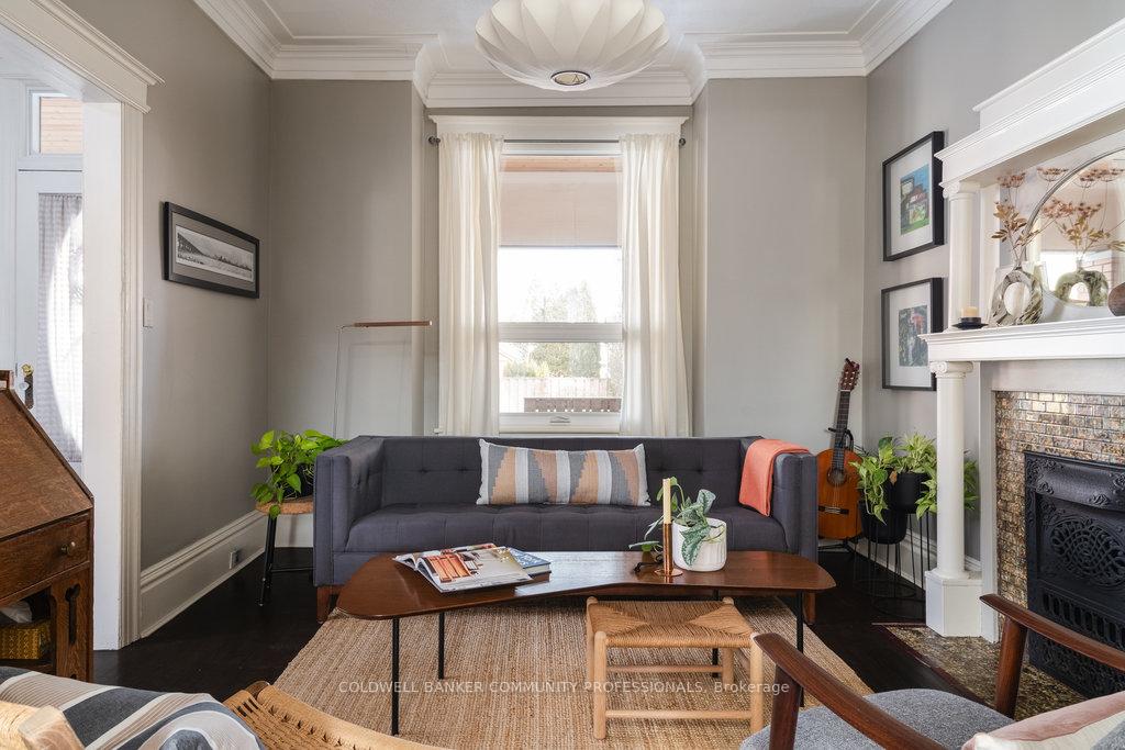 Photo 10 of 43 Barton Street W, Hamilton, Central — HOMEH