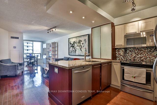 Photo 12 of Unit 913, 44 St Joseph Street, Toronto, Bay Street Corridor — HOMEH