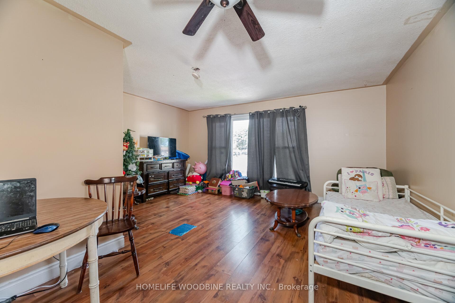 Photo 9 of 11 Helena Court, Brampton, Queen Street Corridor — HOMEH