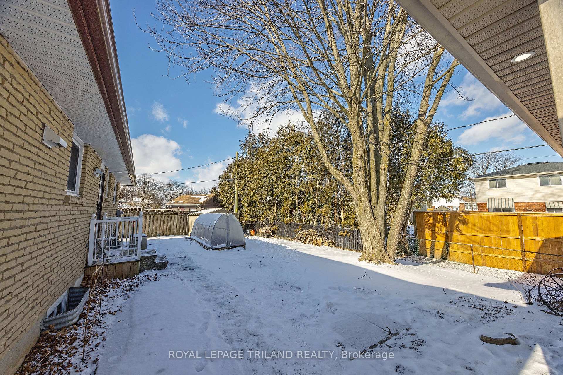 Photo 29 of 39 Stirling Crescent, St. Thomas — HOMEH