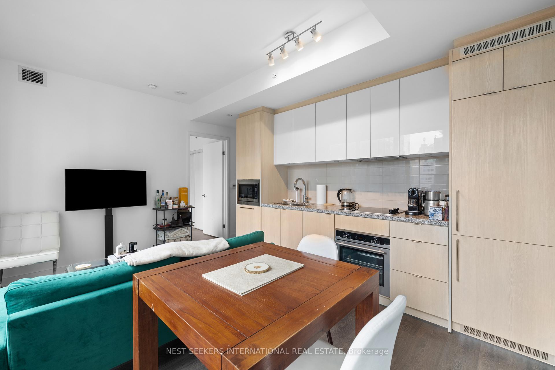Photo 10 of Unit 3115, 115 Blue Jays Way, Toronto, Waterfront Communities — HOMEH