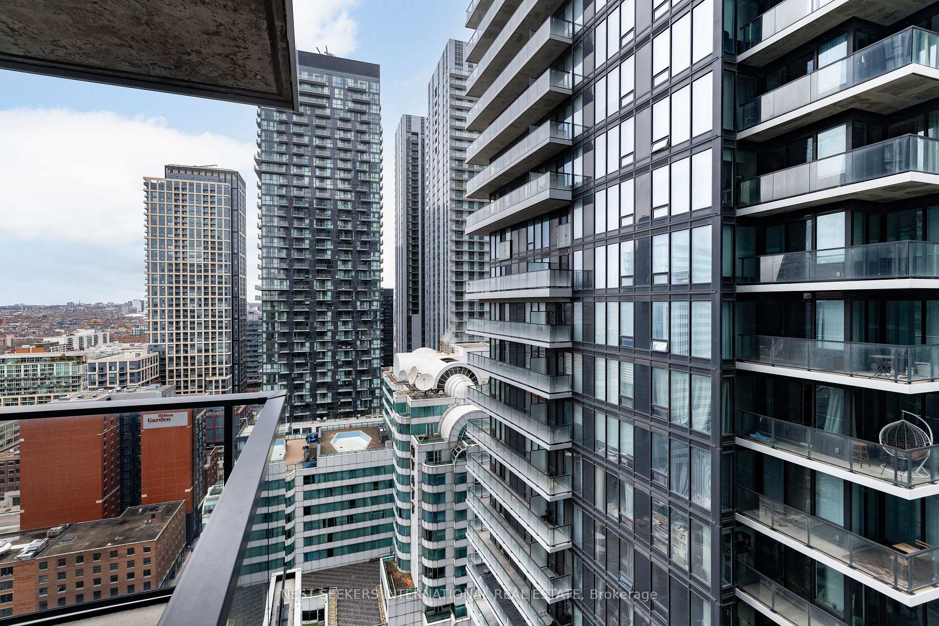 Photo 17 of Unit 3115, 115 Blue Jays Way, Toronto, Waterfront Communities — HOMEH