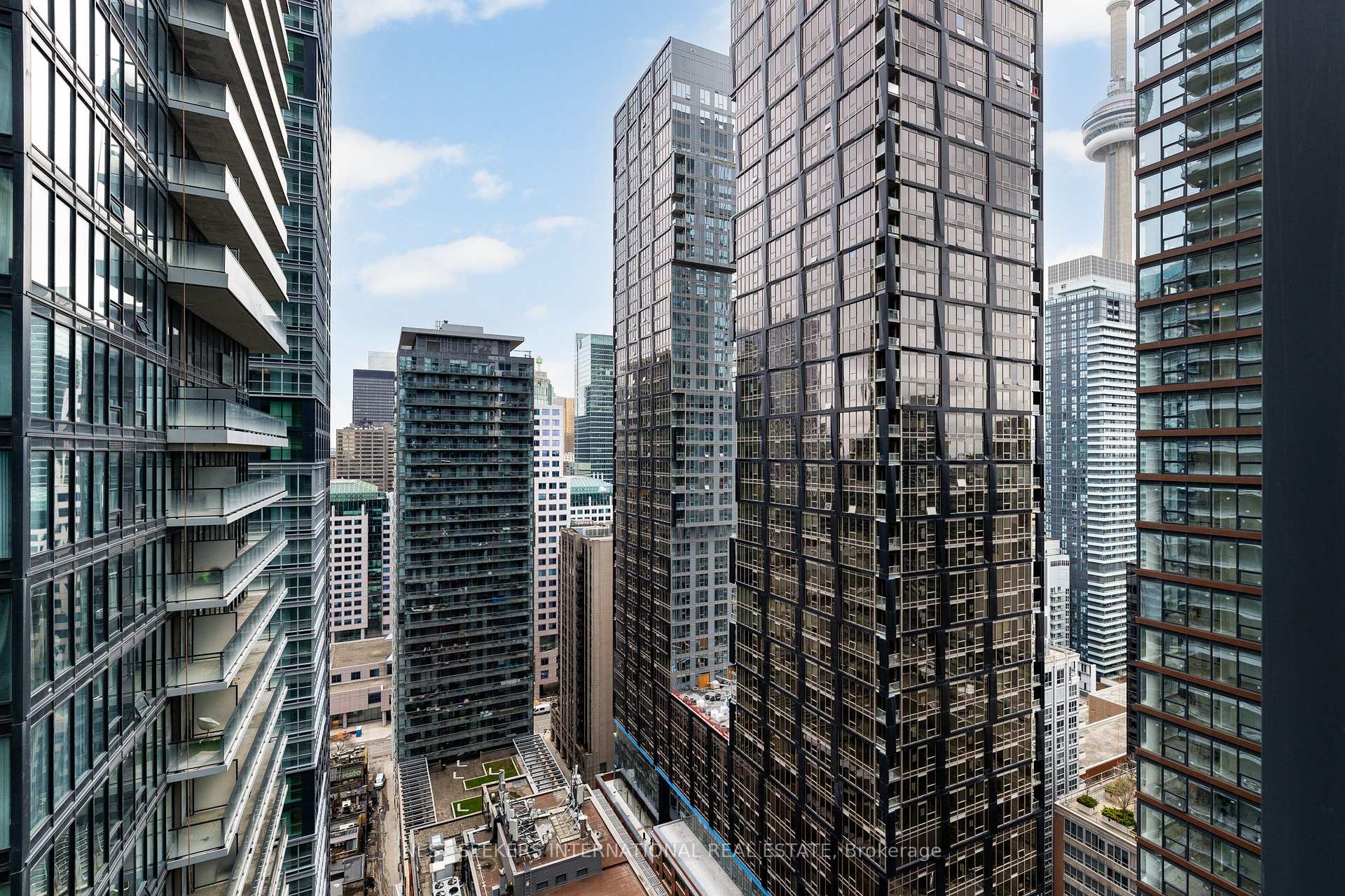 Photo 18 of Unit 3115, 115 Blue Jays Way, Toronto, Waterfront Communities — HOMEH