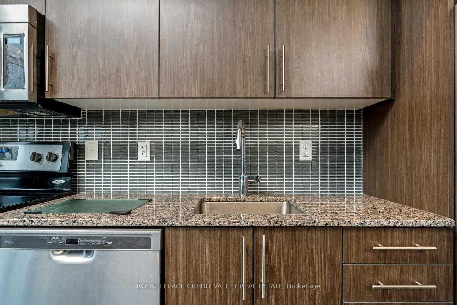 Photo 9 of Unit 415, 65 Speers Road, Oakville, Central — HOMEH