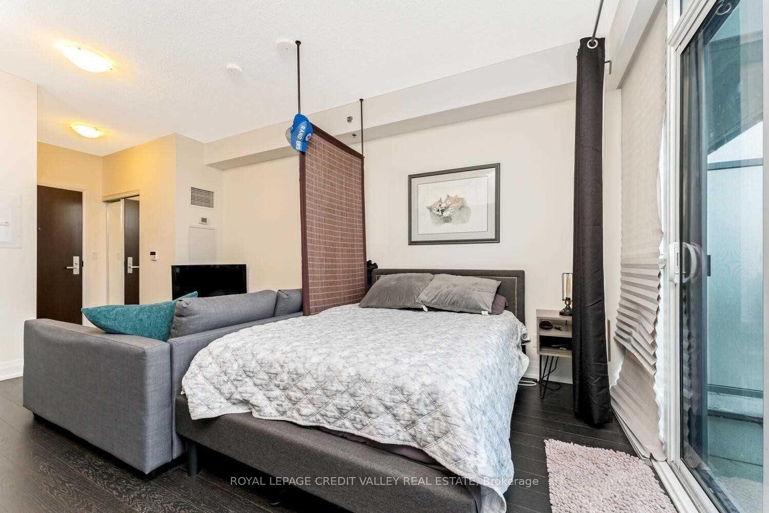 Photo 11 of Unit 415, 65 Speers Road, Oakville, Central — HOMEH